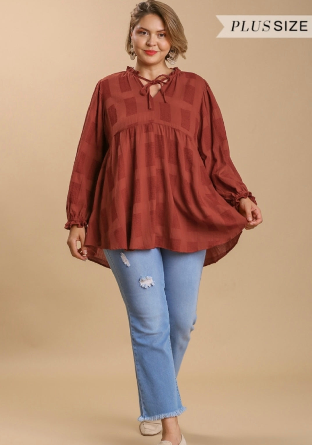 The Elsie Babydoll Tiered Top (Plus Size)/ Brick
